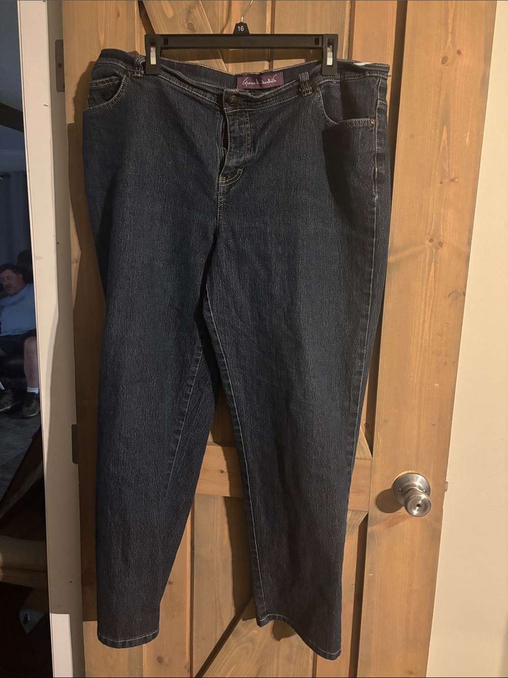 Gloria Vanderbilt Dark Indigo wideJeans